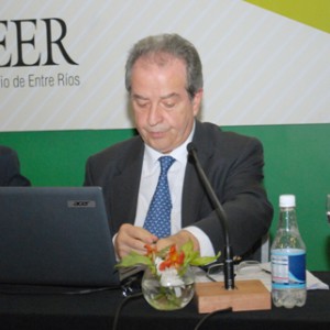 VIII Foro 2013 VIII Foro 2013